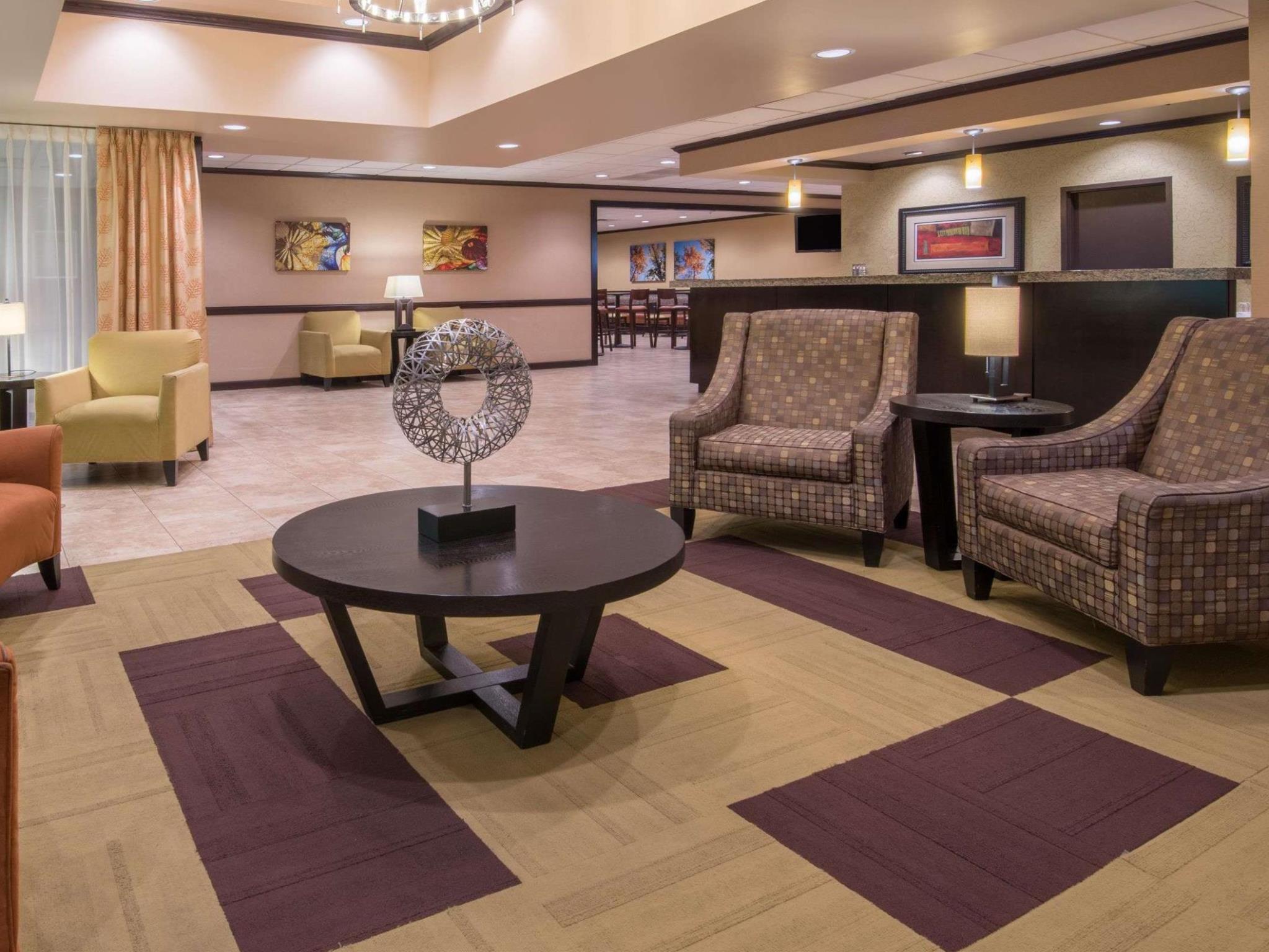 Wyndham Garden Oklahoma City Resort & Conference Hotel Near Airport, Fairgrounds Paycom & I40 Ngoại thất bức ảnh