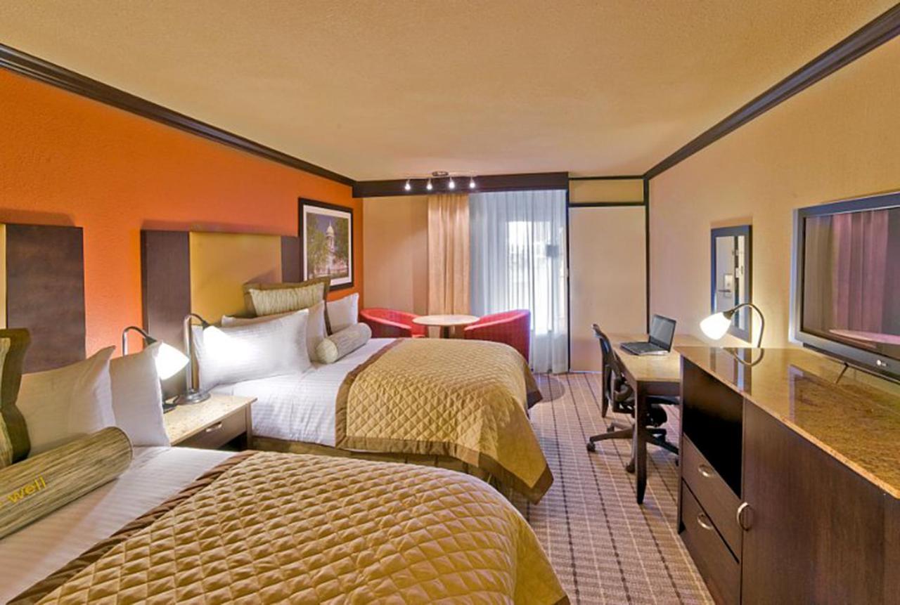 Wyndham Garden Oklahoma City Resort & Conference Hotel Near Airport, Fairgrounds Paycom & I40 Phòng bức ảnh