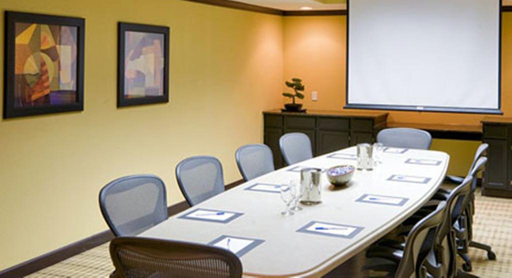 Wyndham Garden Oklahoma City Resort & Conference Hotel Near Airport, Fairgrounds Paycom & I40 Ngoại thất bức ảnh