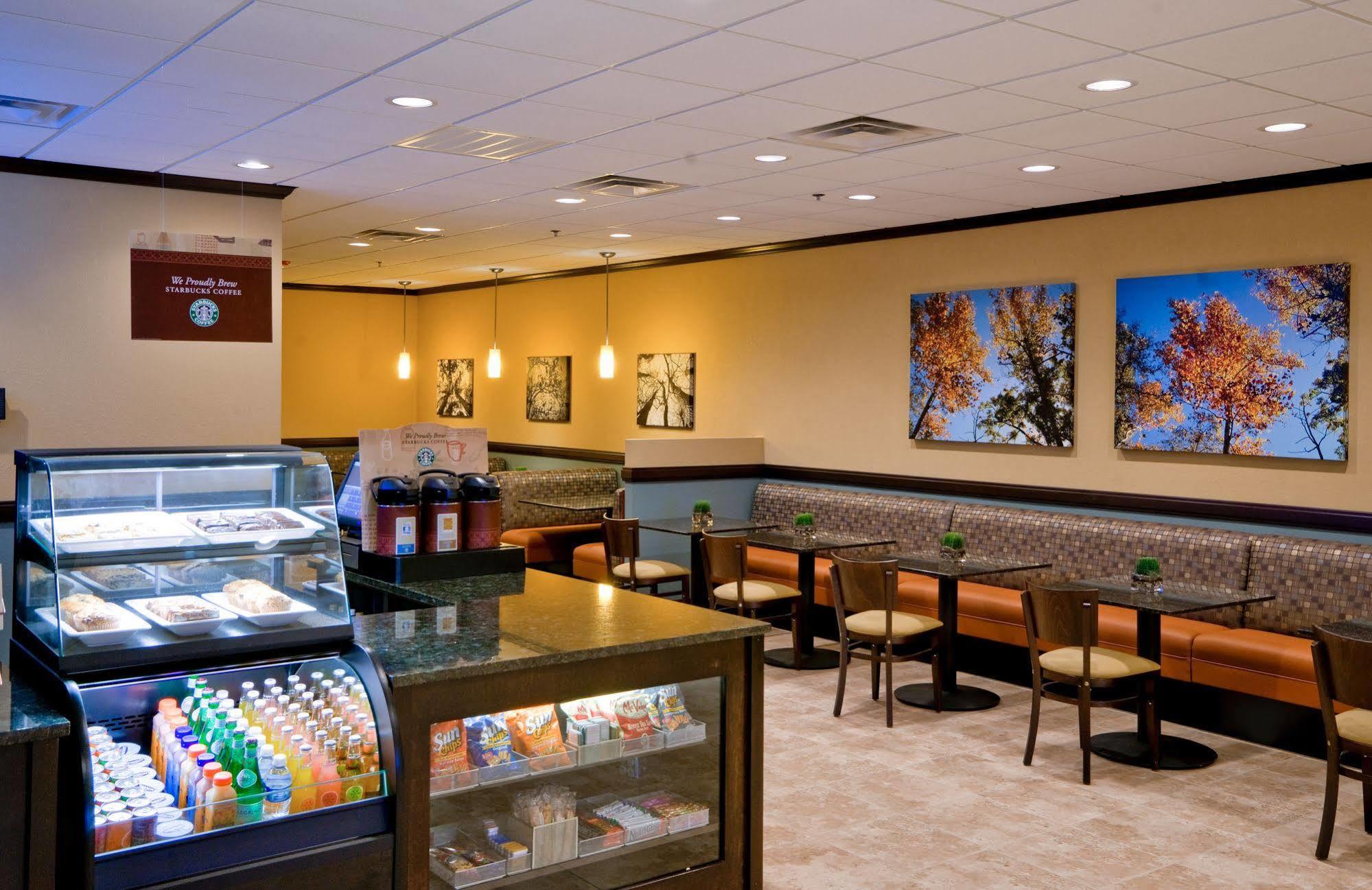 Wyndham Garden Oklahoma City Resort & Conference Hotel Near Airport, Fairgrounds Paycom & I40 Nhà hàng bức ảnh