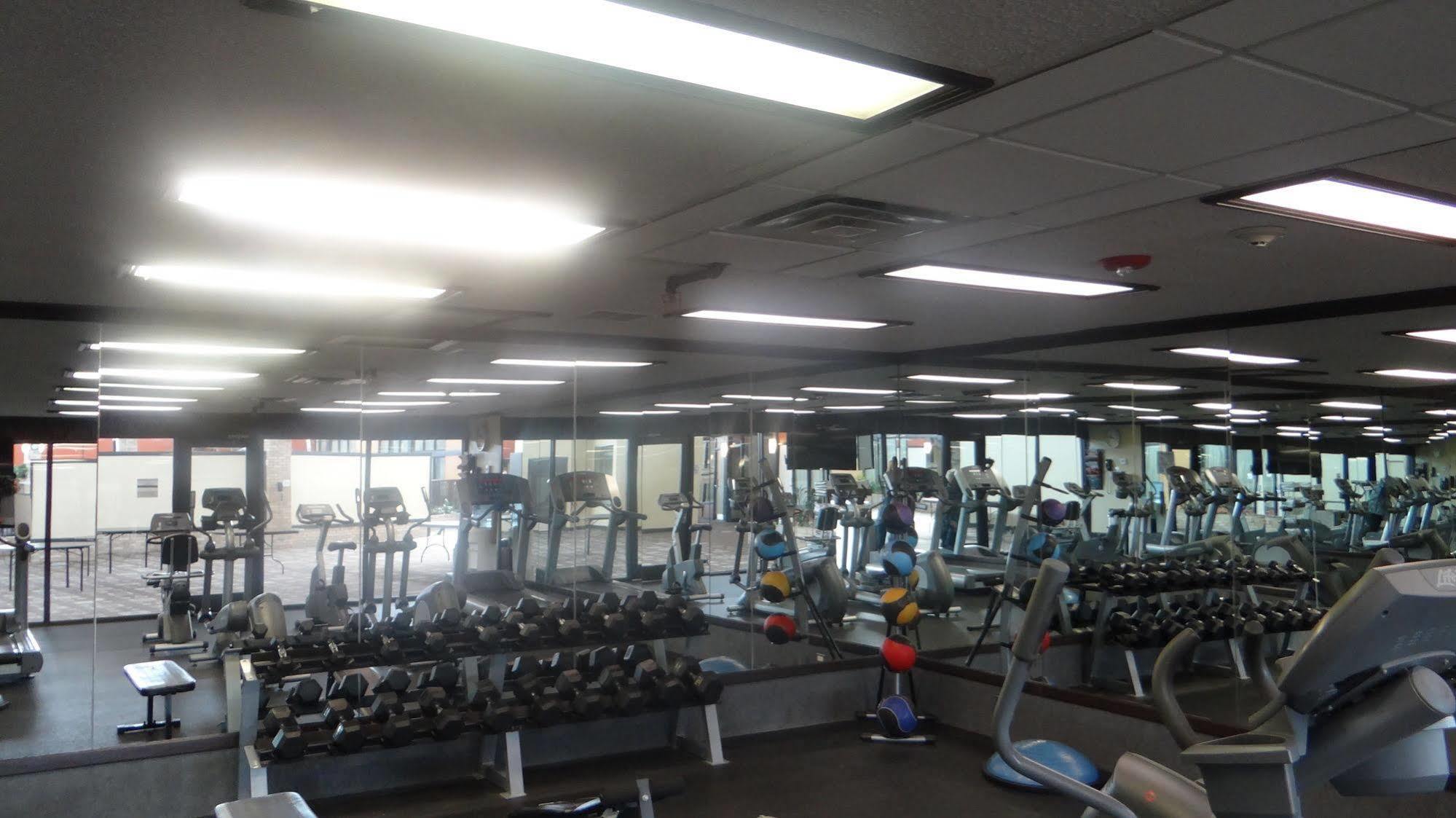 Wyndham Garden Oklahoma City Resort & Conference Hotel Near Airport, Fairgrounds Paycom & I40 Ngoại thất bức ảnh
